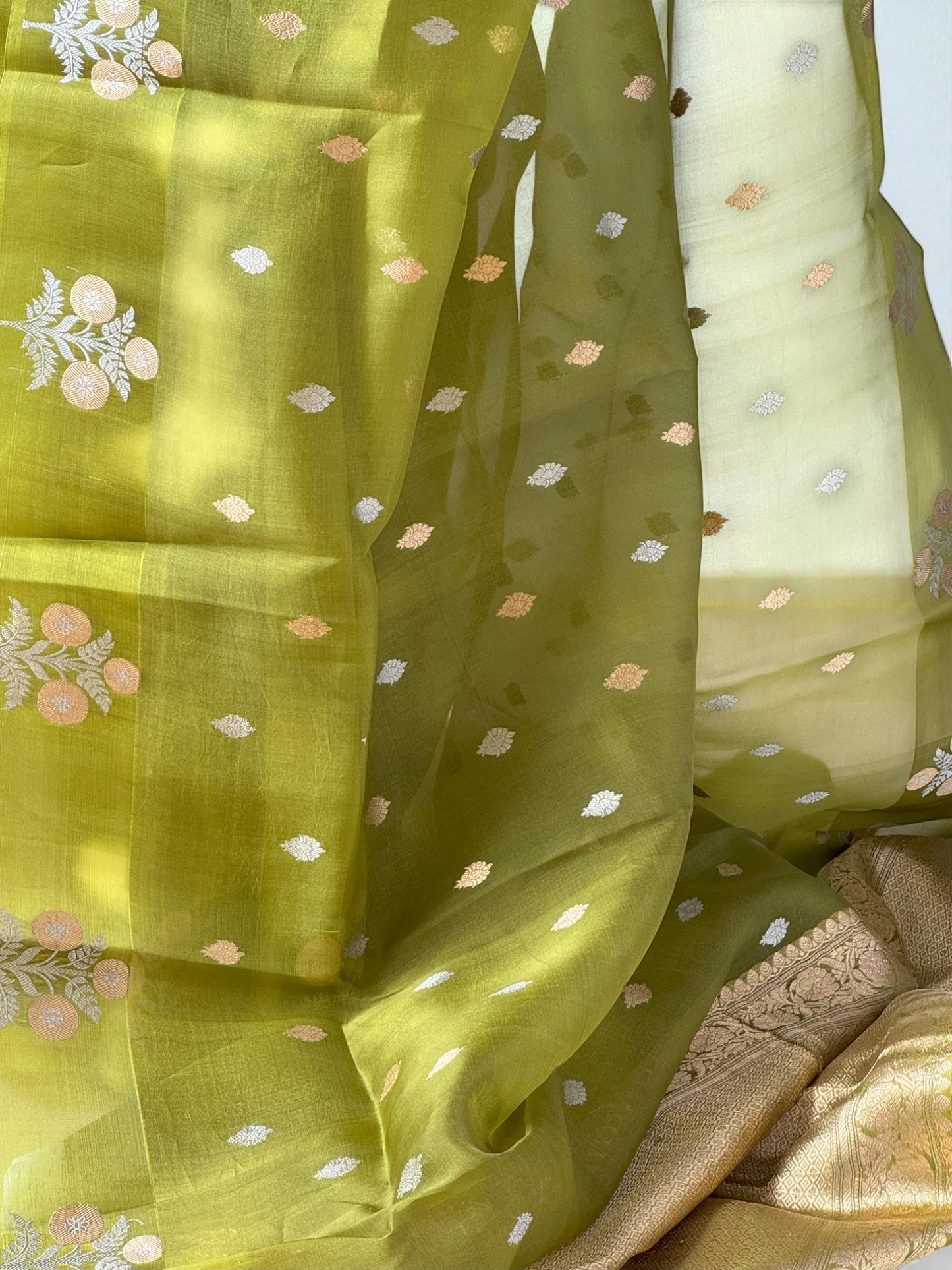 Kachi Keri | Organza Saree