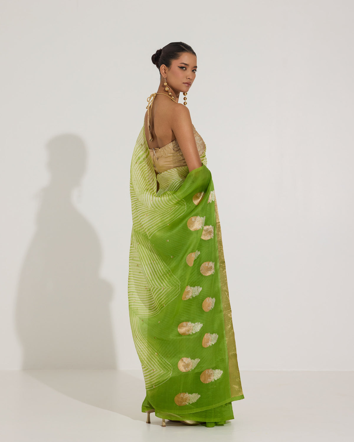 Aarshi | Japanese Dye Green Organza Banarasi Saree