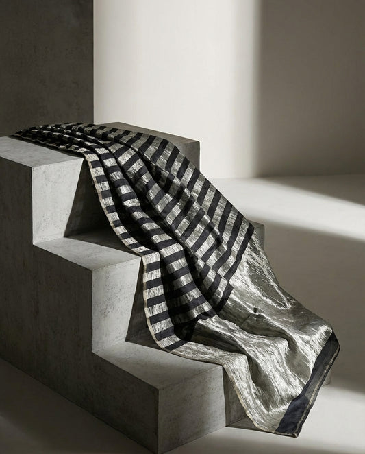 Onyxa | Crushed Monga Saree
